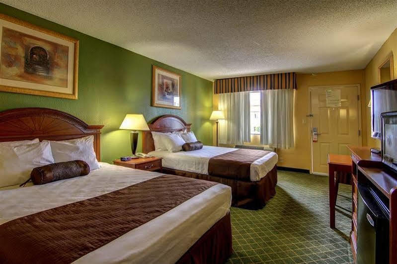 Super 8 By Wyndham Macon West Motel Luaran gambar